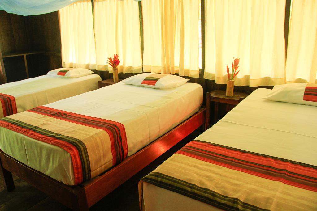 איקיטוס Amazonas Sinchicuy Lodge חדר תמונה